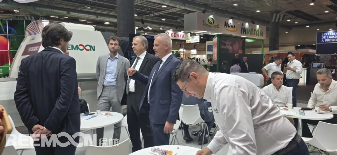 1759976984930619.png 7b43bdad-8b86-4469-9b29-1e9c49c2ffc8.png